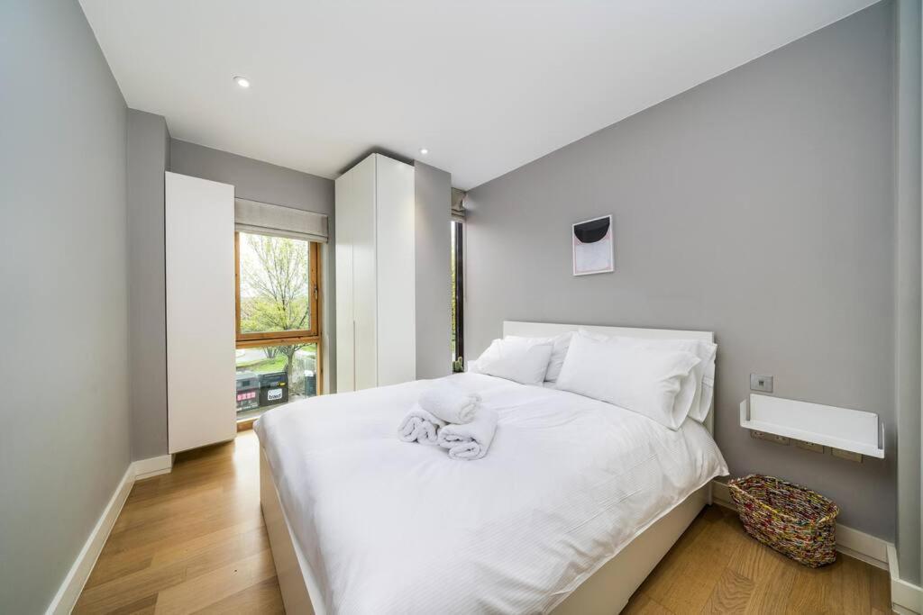 Modern 1 Bedroom Apartment In Hackney Wick Londres Exterior foto